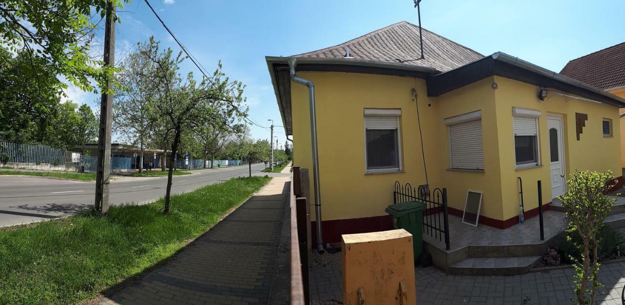 Hajdúszoboszló Dyta2 Apartman מראה חיצוני תמונה